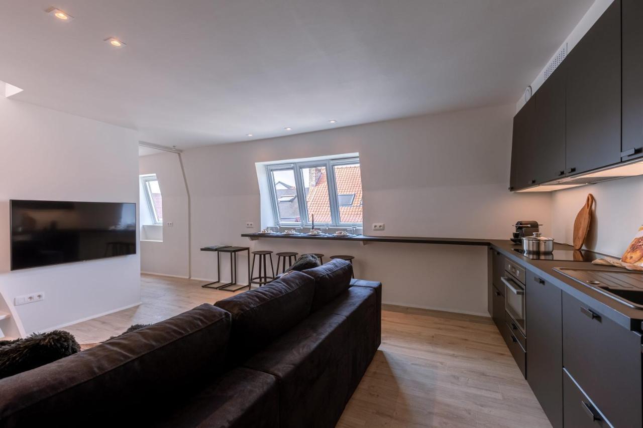 Duplex-Apartment With Terrace On Top Location In Gand Extérieur photo